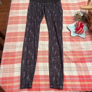 Women’s Geometric Print Lululemon leggings